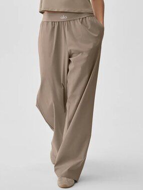 ✨ALO Yoga High Waisted  Wide Leg Pants | Rare Color Gravel (30” Inseam) 😘 | NWT
